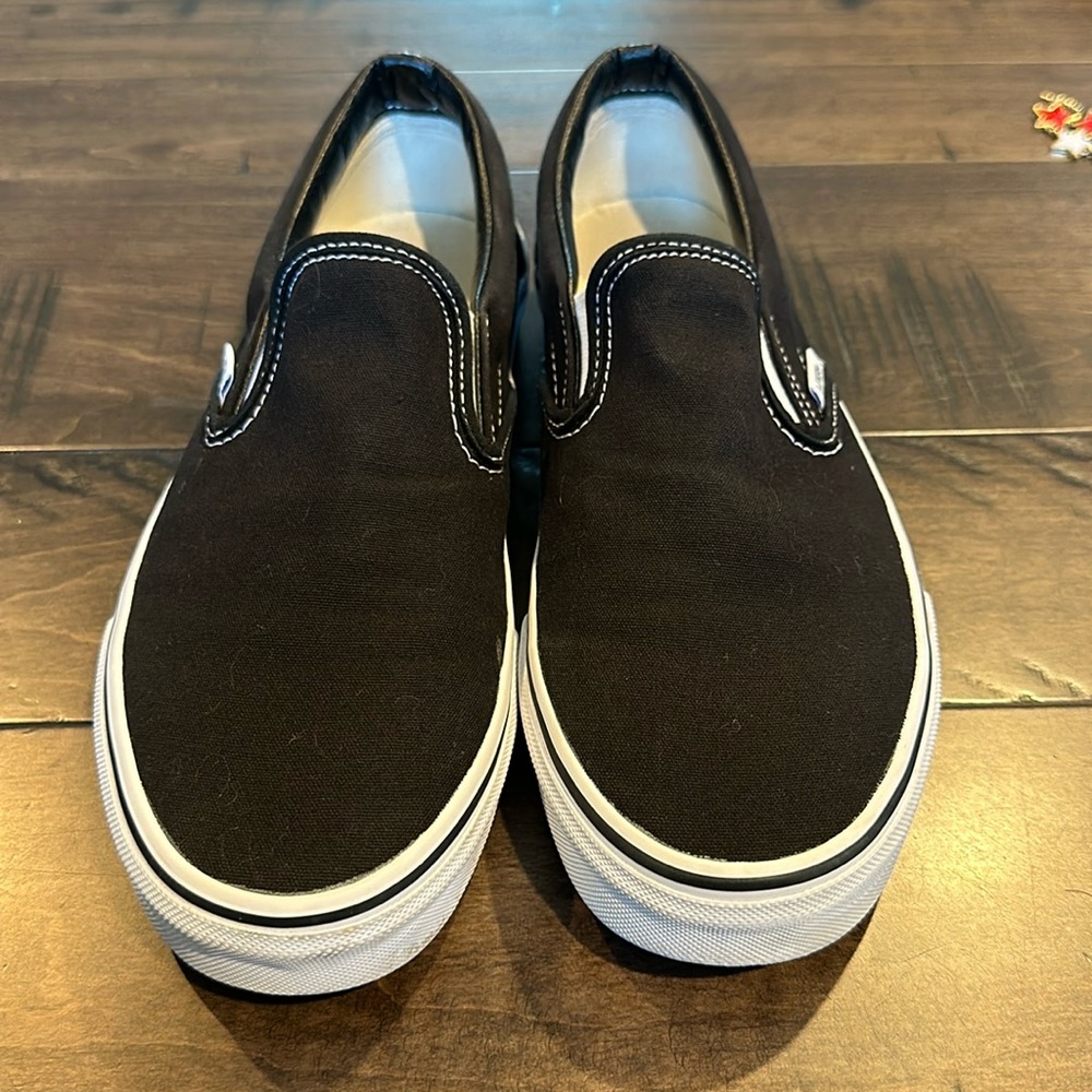 Vans off the Wall black shoes size 10.5 women, 9.0 men